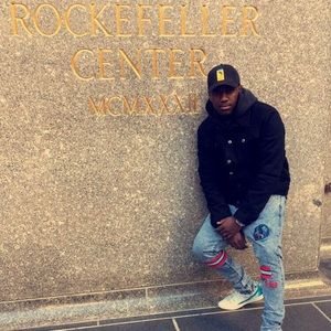 Meet your Posher, Christopher